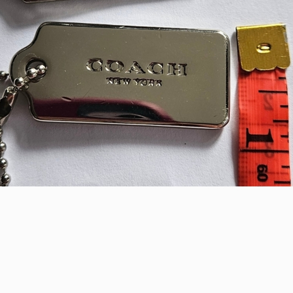 Coach silver metal hangtag/charm replacement - Picture 3 of 4
